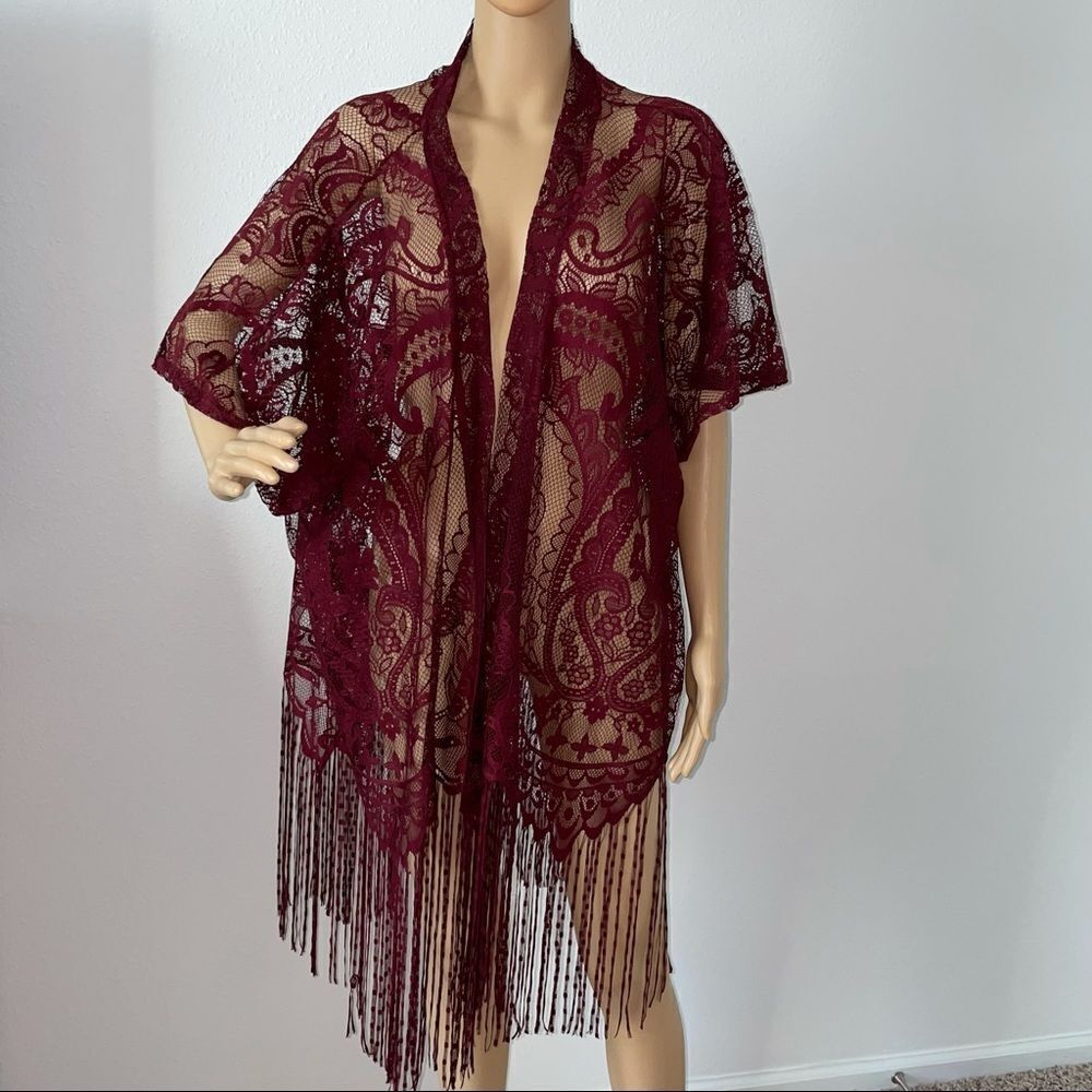 Emerette Short Sleeve Lace Kimono With Fringe Burgundy / Wine Colored Size Small